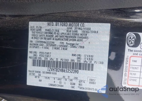 2006 Ford Mustang Gt из США, поврежденный, VIN 1ZVHT82H865252390